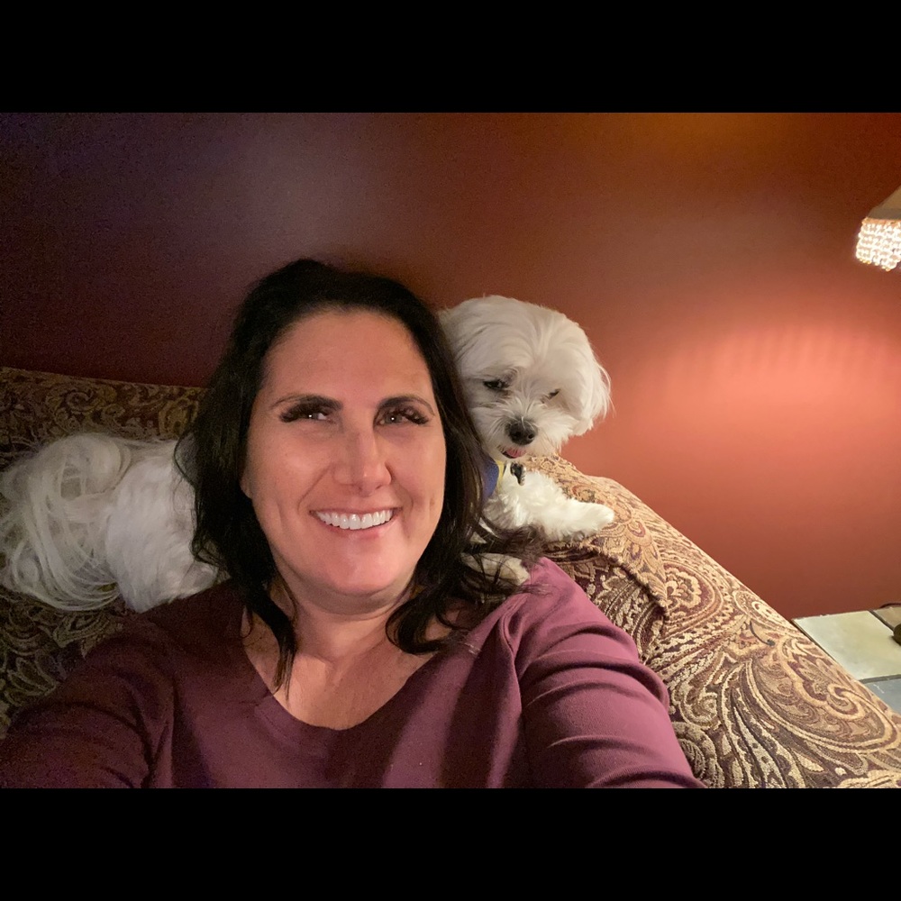 Meet your Posher, Jenn